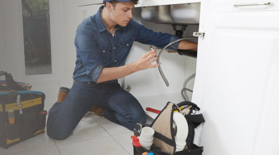 Expert burst pipe repair services in Ellenton, GA